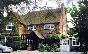 Vulcan Lodge Guest House B&B,  Horley